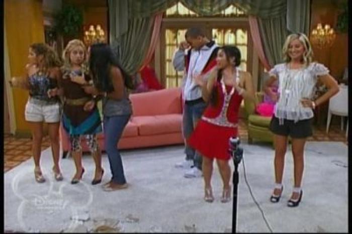 normal_152 - ashley tisdale