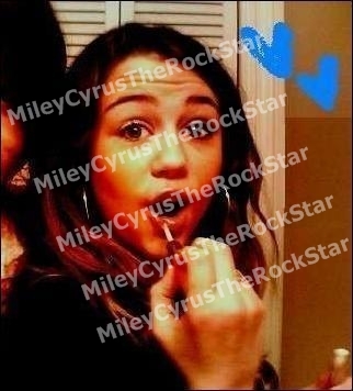 MileyCyrusTheRockStar22