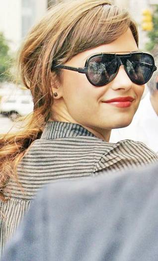 0001226404-75594L - My favorite celebrities