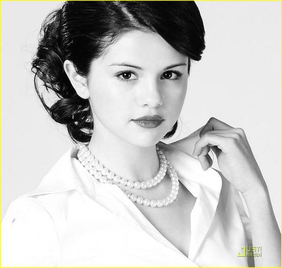 Selena_Gomez_1252597384_3 Selena_Gomez_1252597384_3