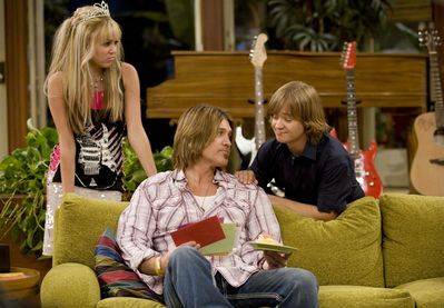 10929032_gal - Hannah montana