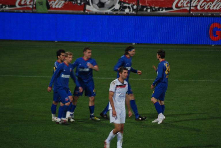 Afbeelding 215 - STEAUA