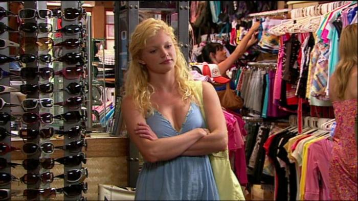 ALNTINJDYIFZMUPQCAA - h2o in  realitate