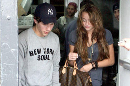 blog110609miley2 - miley and nick