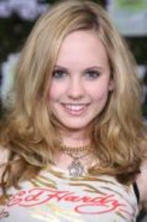 LJPDYJISLEPTCEIJWSX - meaghan martin