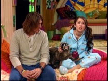 IYCEJKYJKUHGVTOJTDS - Hannah Montana Miley Cyrus
