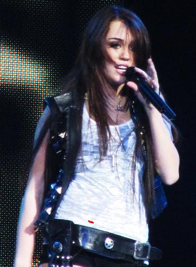 dont slow - my best friend mileyzzz