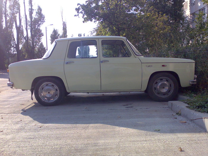 15092009008 - Dacia 1100