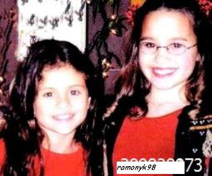 f_DemSelm_13fca0b - SELENA GOMEZ POZE RARE