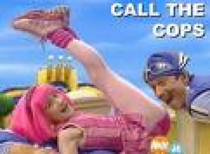 CAI9F18K - lazy town