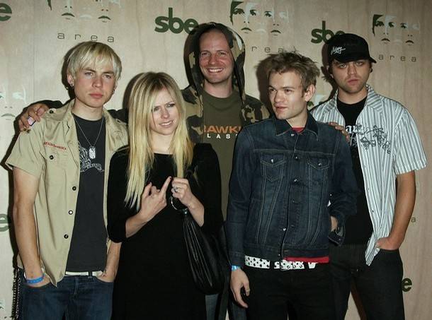 610x - AvRiL LaViGnE si Deryck Whibley