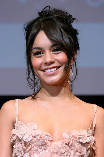 High School Musical 3 Japan Premiere ql_BLwozInSl - album ptr vanessa 48