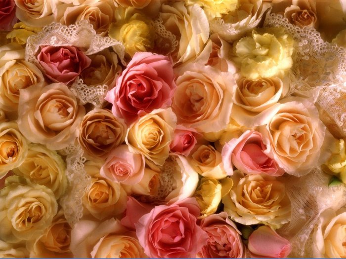 Rose Bridal Bouquet - trandafirii