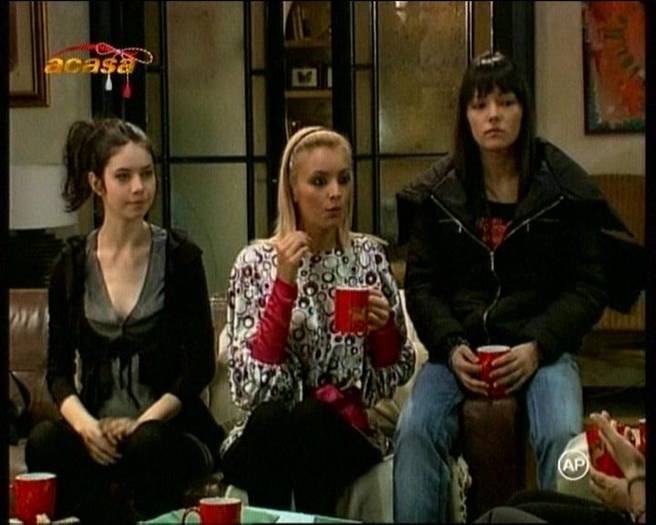 98ejqo - Diana Dumitrescu In Razboiul Sexelor