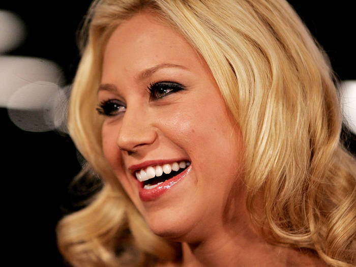 (118) - Celebrity Wallpapers