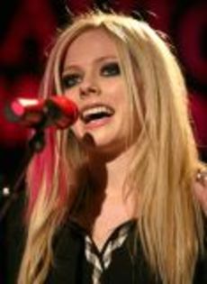 avril-lavigne_120 - Avril Lavigne