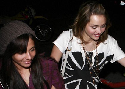 miley_cyrus_changs - Miley Cyrus and Mandy Jiroux