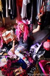 m_7290b0e478b4451c90155e6cec99a8b2 - audery kitching