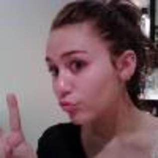 ZJbSRD154748-01 - multe poze miley