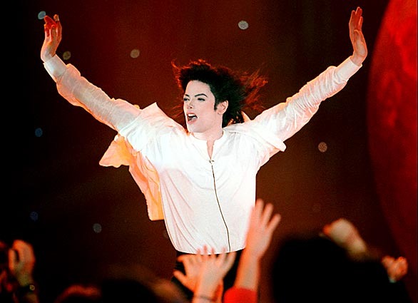 michael-jackson_47713263[1]