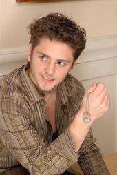 m_122c2606aef64aa594800076effb84df - Poze Christopher Uckermann