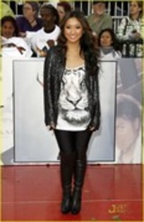 WBOQBEIHXOTQSASRBNH - BRENDA SONG