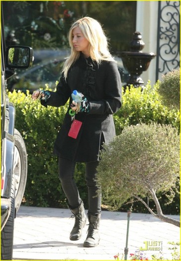 346nbt5 - Ashley Tisdale