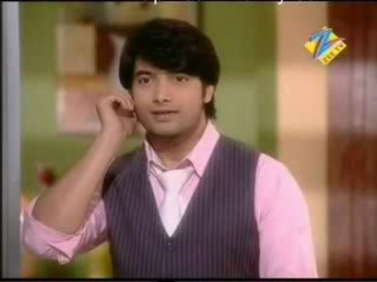 13-1039_0001 - Sharad Malhotra