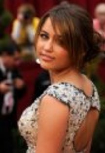 4966_1060065192327_1546848358_30138543_549060_s - AICI CLUB HANNAH MONTANA