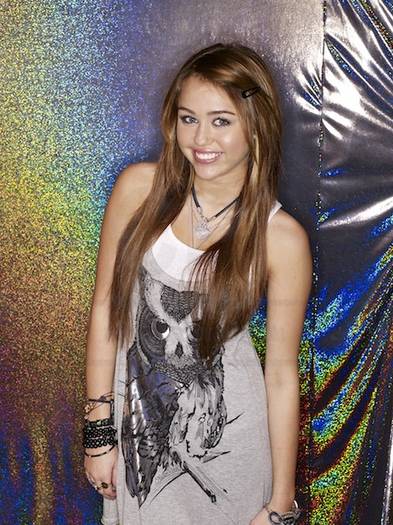 7; Miley
