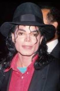OJUONCENJCVVUIPVSRG - michael jackson