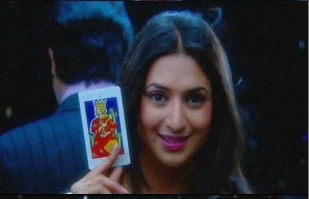YRFKGHJWIMWKBVAZLKT - A ta pentru totdeauna poze-Divyanka Tripathi