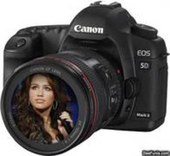 BZTRSRUNKPTEGNBGBYD - here are almost all my photos with Miley and Hannah