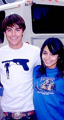 2078899239_124de4291c_m - zanessa