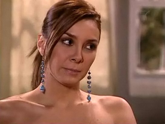 rvk8c8 - 0-Elizabeth Gutierrez-0