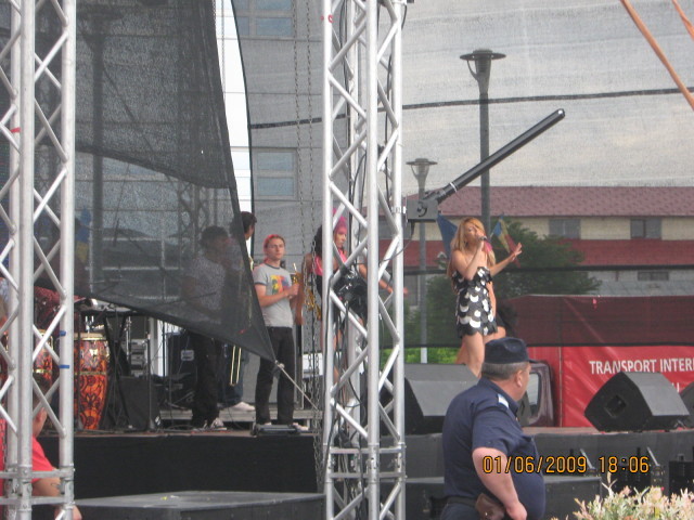 2zrqlg6 - Elena Gheorghe