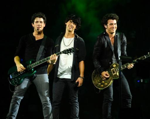 normal_42-22932831 - jonas brothers World Tour in LA