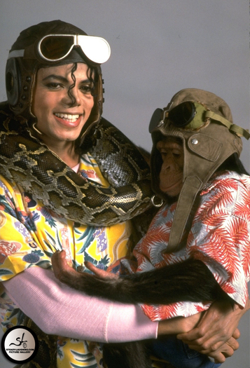 Michael and Bubbles - Michael Jackson