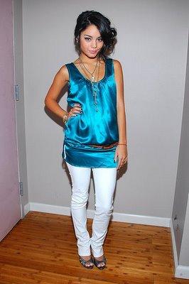 vanessa_hudgens_white_jeans_and_blue_blouse - poze rare cu vanessa anne hudgens