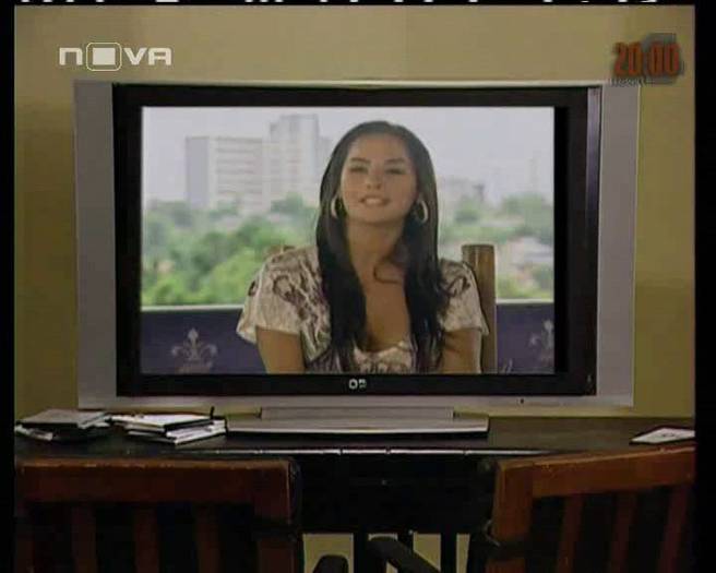 dkver63tmr9ecqutgep4 - Carmen Villalobos