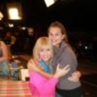 7b1ZwU058371-01 - multe poze miley