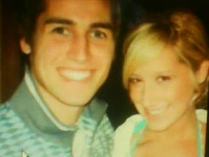 DSC00921 - ASHLEY TISDALE POZE RARE