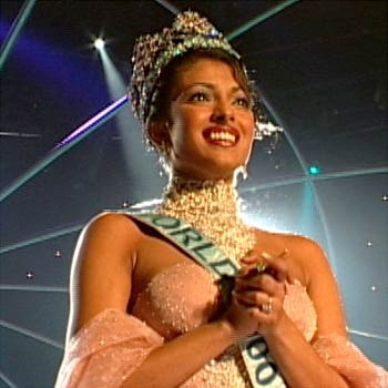 Priyanca in anul 2000 incoronata ca Miss World-India - Priyanka Chopra
