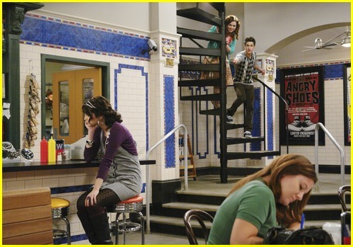 wizardsplacesilentmovieq