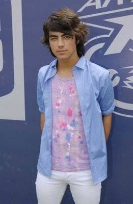 esti atre joe - Joseph Adam Jonas JoeJonas