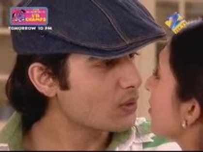 Sagar si Vidya pe ascuns in bucatarie - A ta pentru totdeauna-Amar and Divya Sagar and Vidya