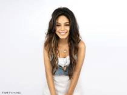 VILLZZXAKFGLWTYRKTE - vanessa Hudgens Anne-12