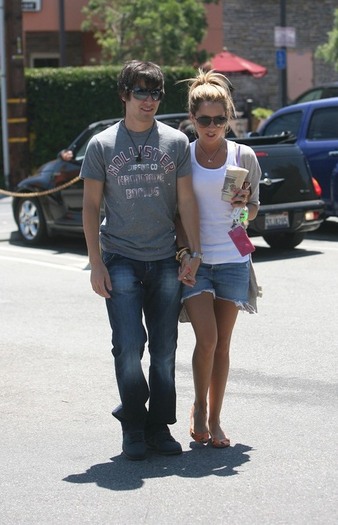 largemsg122219113802gn8