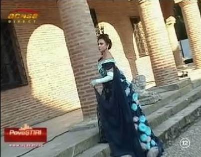 Aniela217 - Capturi Din Aniela Facute La PoveStiri De Noapte