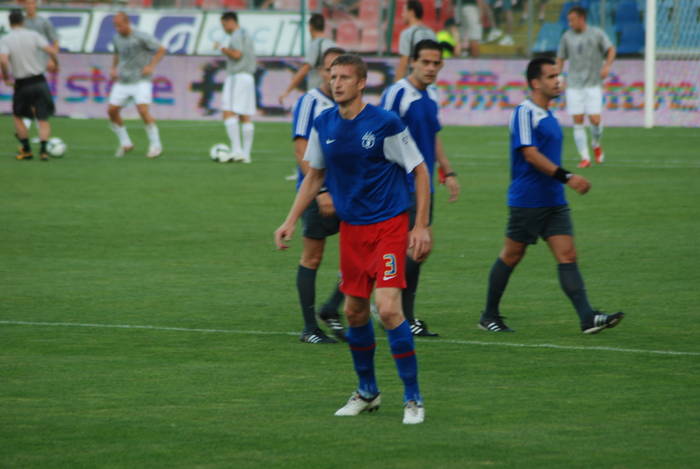 STEAUA-ujpest 023